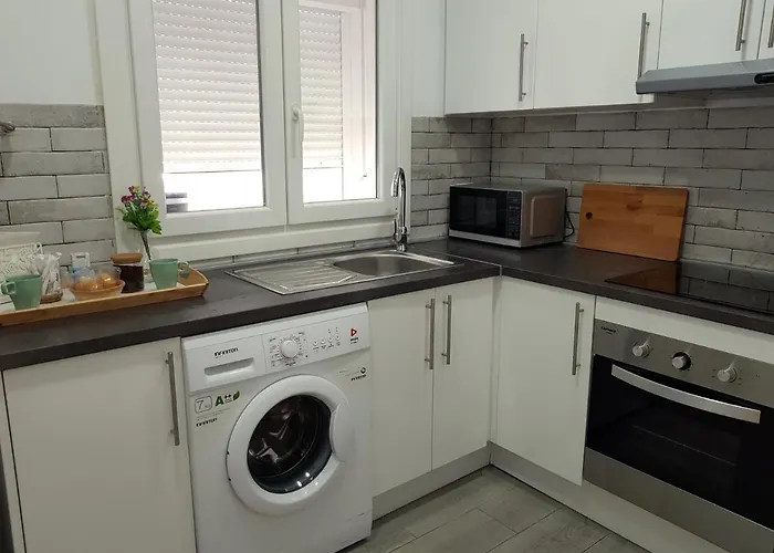 Apartamento Con Garaje En Centro Historico!!